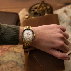 Captain Cook Over-Pole Limited Edition*Rado