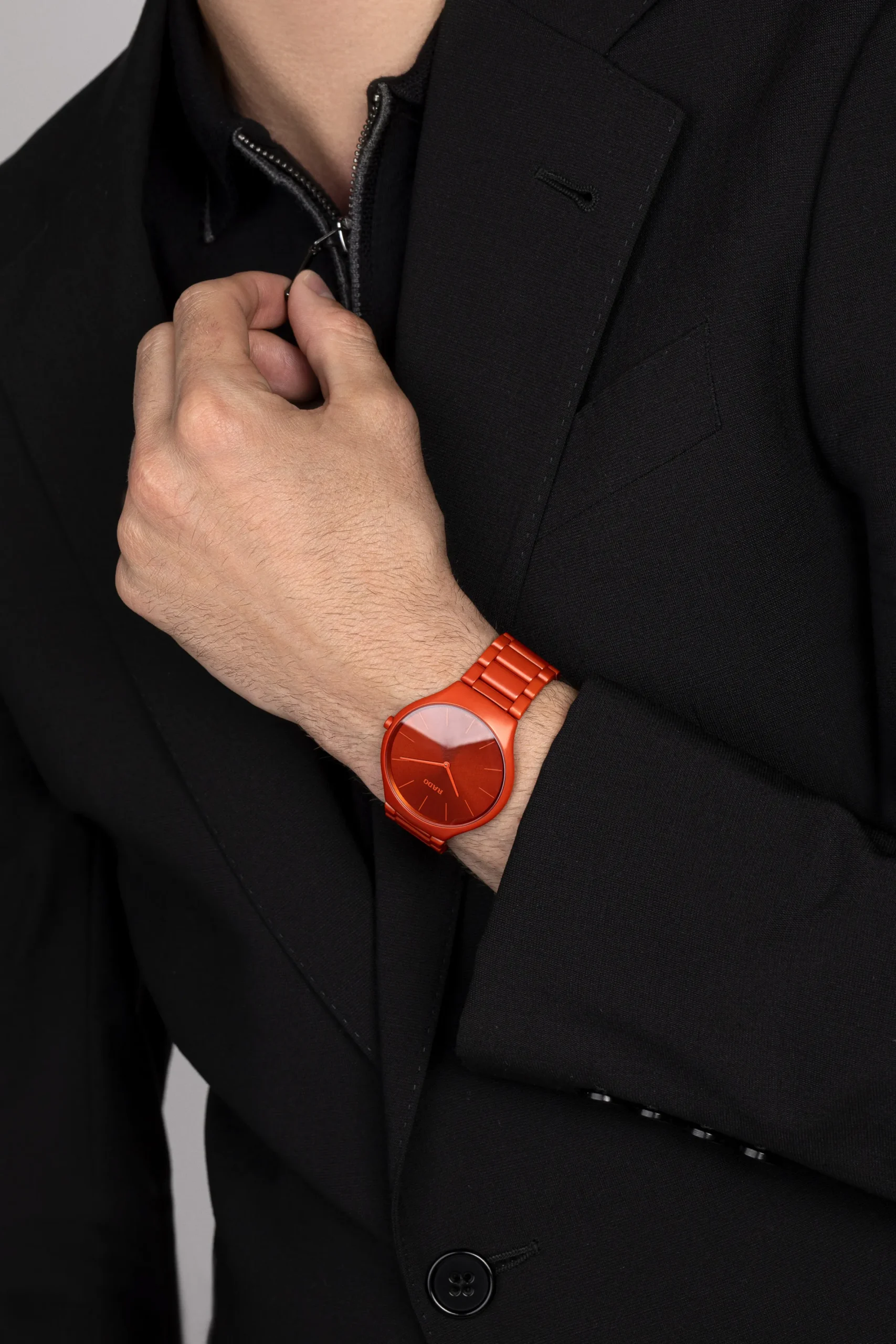 True Thinline Les Couleurs™ Le Corbusier Powerful orange 4320S*Rado Outlet